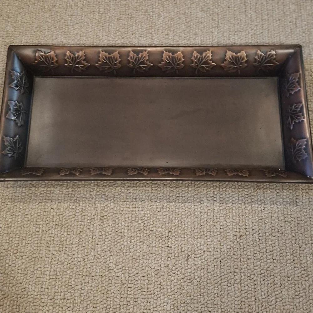Essentials Bronze Leaf Pattern Vanity Tray